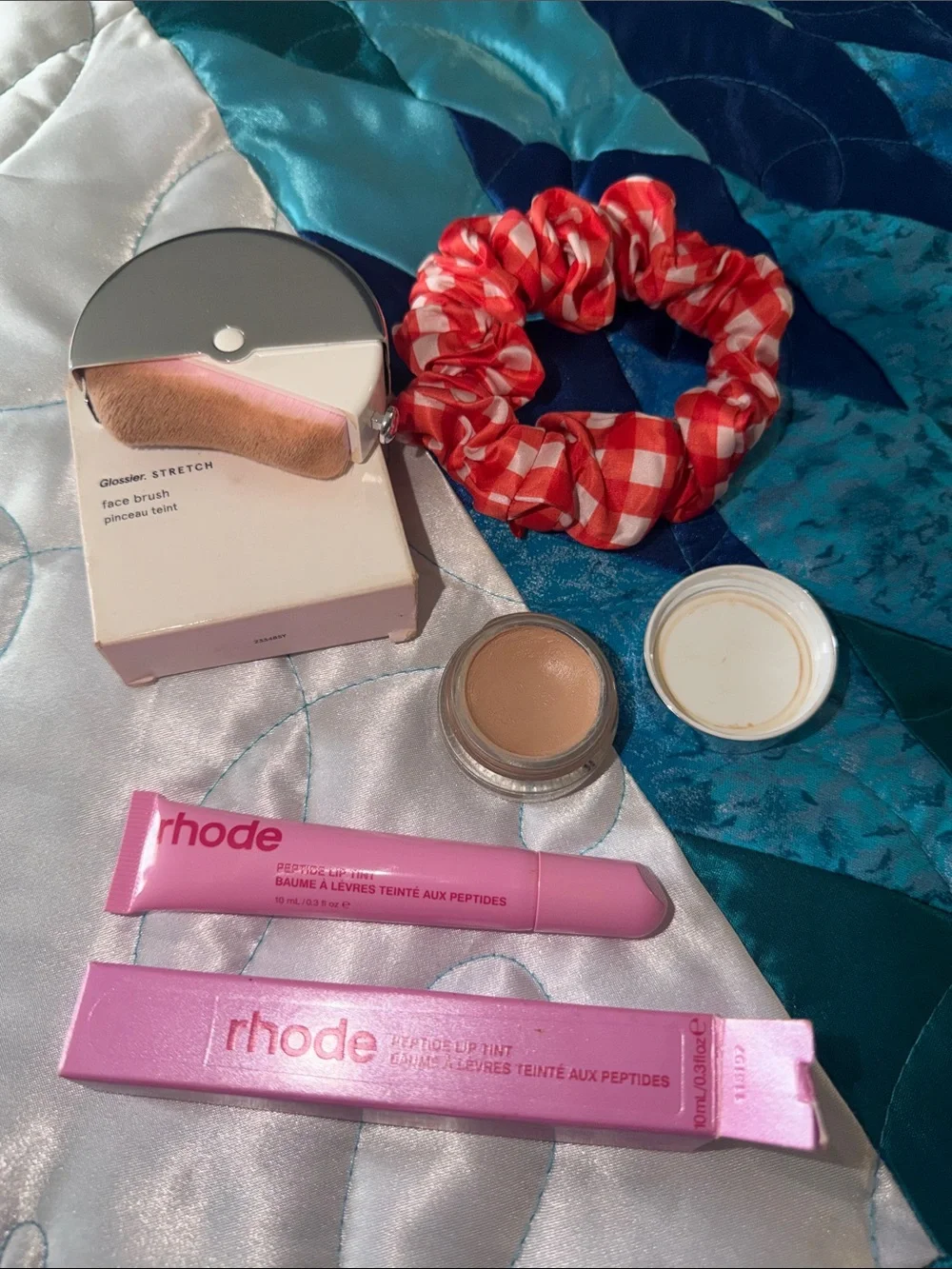 glossier + rhode + slip silk scrunchie bundle. ✨